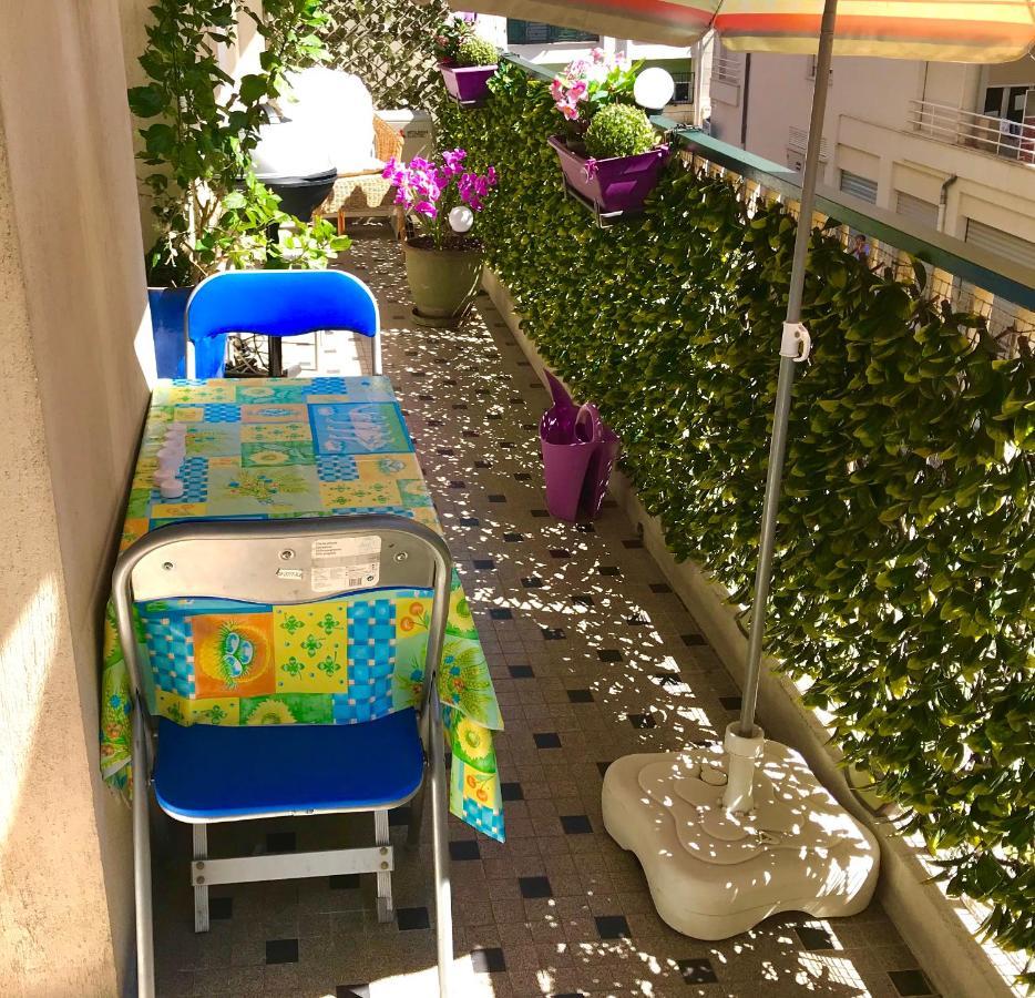 Chill Out Apartment, 2 Mins From Beach Nice Buitenkant foto