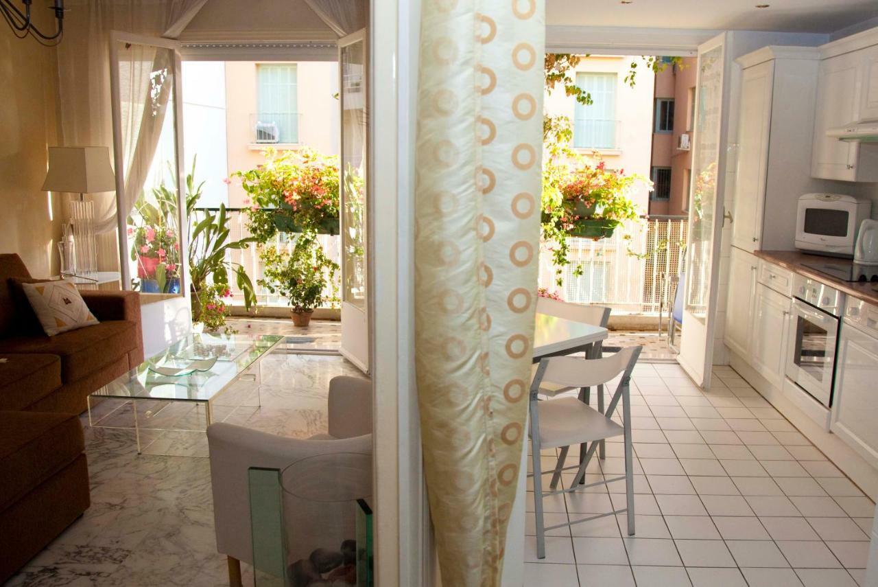 Chill Out Apartment, 2 Mins From Beach Nice Buitenkant foto